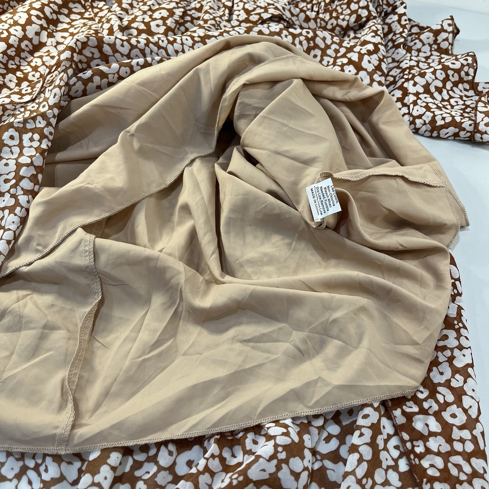 Pretty‎ Garden Womens Maxi Dress XXL Flutter Sleeve Leopard Brown Belted Dainty - Picture 9 of 10